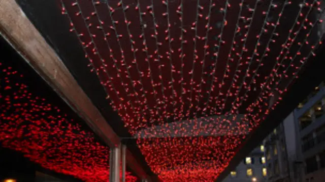 red lights, BBC image