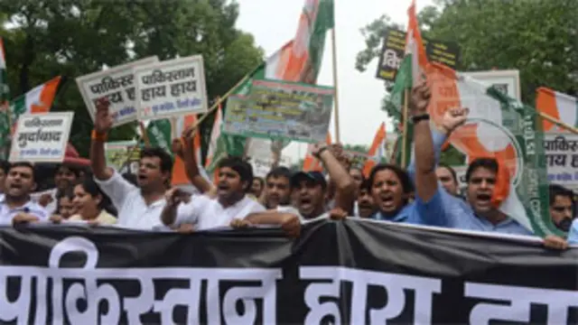 یہ واقعہ جموں کے پونچھ سیکٹر میں پیر اور منگل کی درمیانی شب پیش آیا تھا