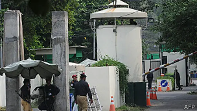 Американское консульство в Лахоре