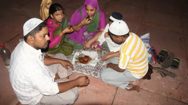 जामा मस्जिद, इफ्तार