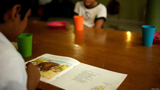 Imágenes de Myles Estey