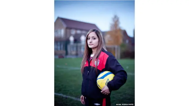 ब्रिटेन में रह रहे एशियाई मूल के लोग