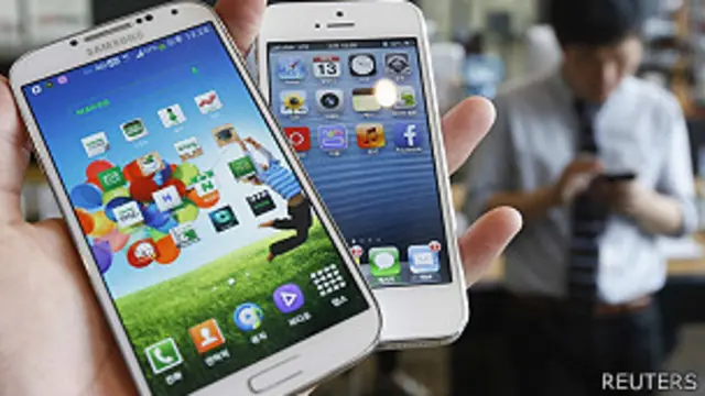 Samsung Galaxy S4 và iPhone 5