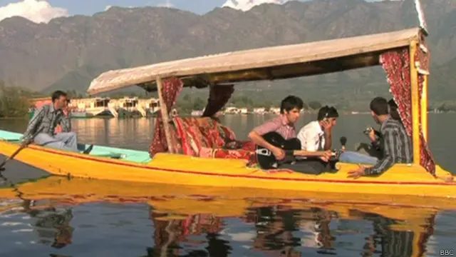 भारत प्रशासित कश्मीर में संगीत