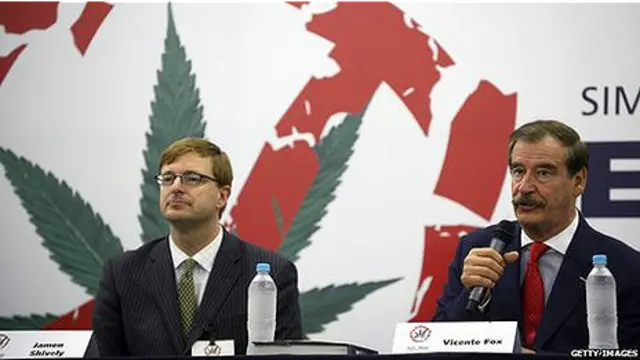 expresidente de México Vicente Fox y exejecutivo de Microsoft Jamen Shively en foro sobre drogas en Guanajuato