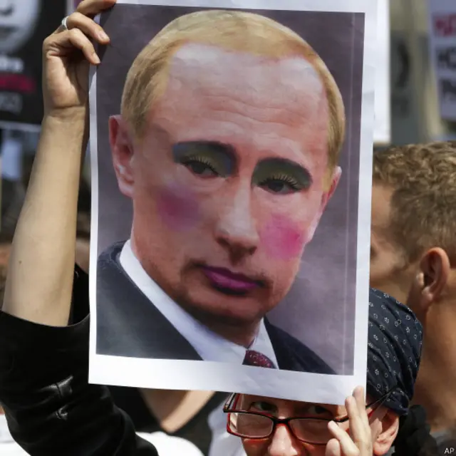 Участница протеста в Лондоне