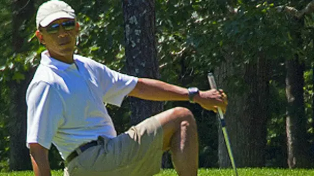 مزوری میں خراب حالات کے دوران امریکی صدر کے چھٹی منانے پر خاصی تنقید ہوئی ہے