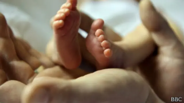 Bebê recém-nascido