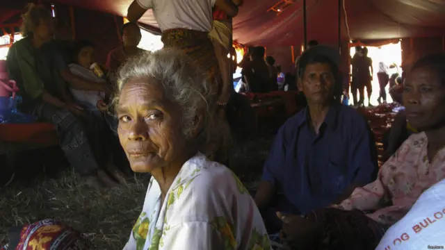 Gunung Rokatenda meletus, Reuters