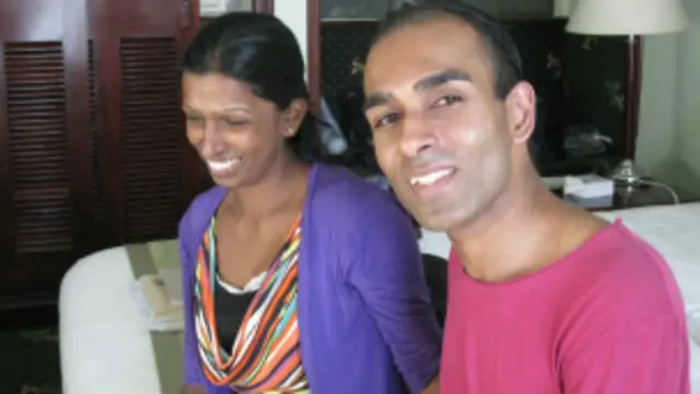 නිමල් සමන්ත සිය නැගණිය චාමලී ලක්මාලි සමඟ කොළඹදී