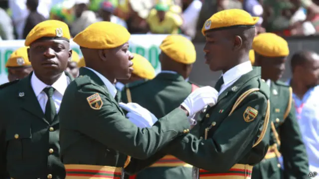 Парад в честь Дня героев