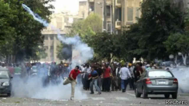 المواجهات قد تعقد الأزمة