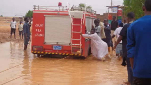 أدت فيضانات السودان إلى مقتل نحو 53 شخصا