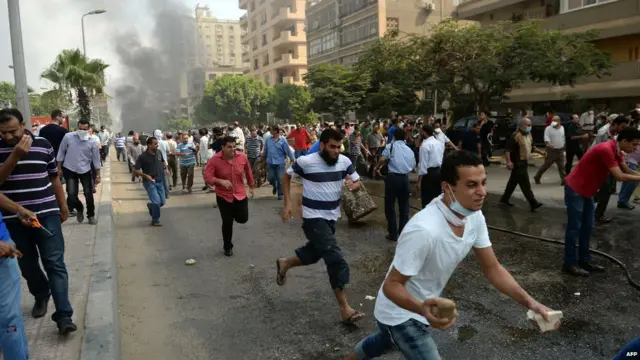 埃及當局在抗議營地清場