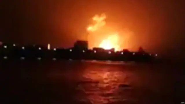 मुंबई, पनडुब्बी, धमाका, नौसेना