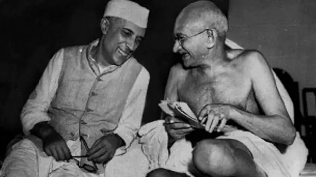 जवाहर लाल नेहरू और गांधी