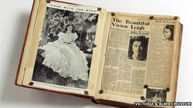 費雯·麗收集的報紙剪輯