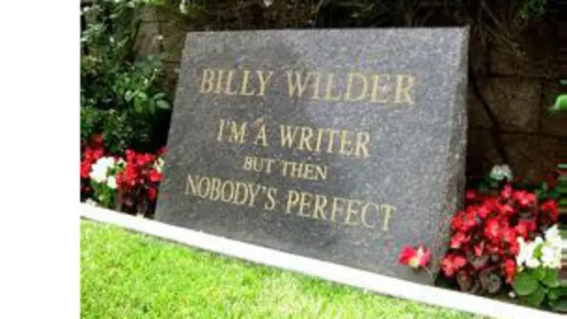 سنگ قبر بیلی وایلدر، کارگردان بزرگ آمریکایی 