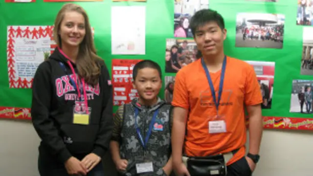 Churchill House夏令營學生（左起）Henrike、陳鎔、林泓錚。（攝影：子川）