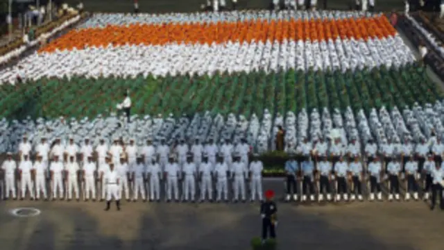 नरेंद्र मोदी