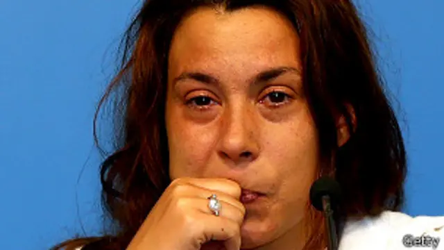 اعتزلت بارتولي بسبب إصاباتها المزمنة