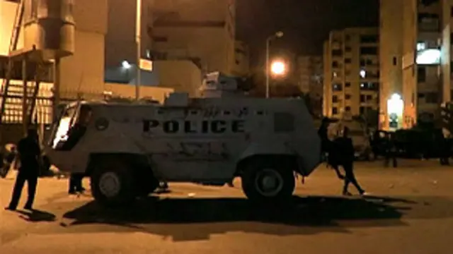 د حکومت بلدوزرونو د محمد مرسي د پلويانو د راغونډېدو ځايونه نړولي دي