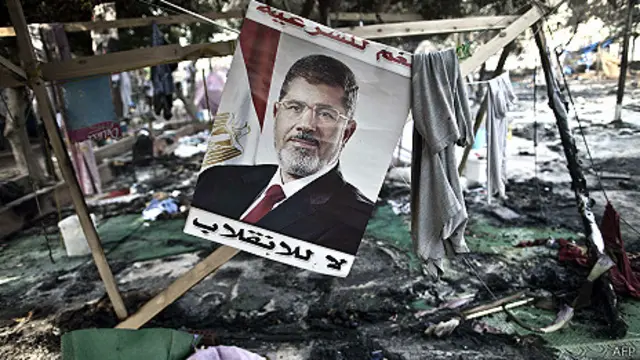 تزامن القرار مع مقتل المئات