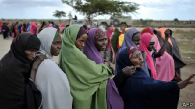 وجهت مجموعات حقوقية في وقت سابق اتهامات لجنود صوماليين بالضلوع في انتهاكات للنساء