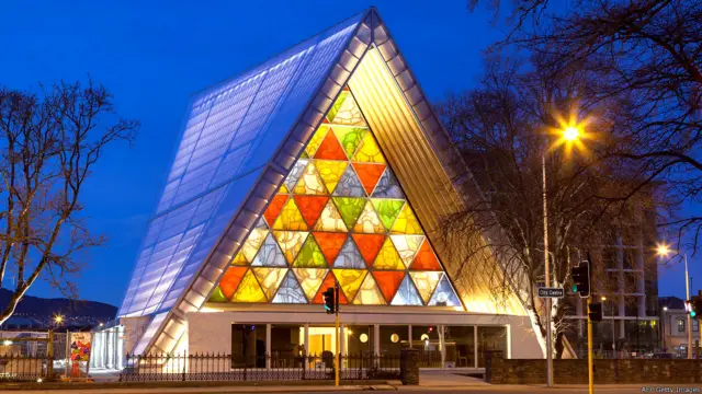 गत्ते का चर्च