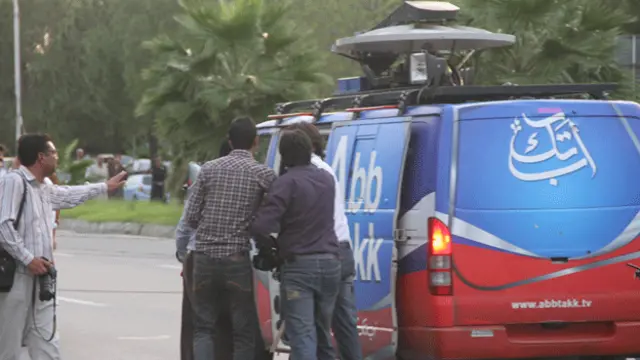 اس واقعے کی اطلاع ملتے ہی مقامی ذرائع ابلاغ کی مکمل توجہ اس پر مبذول ہوگئی۔