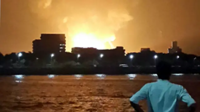 انفجرت الغواصة فجر الاربعاء