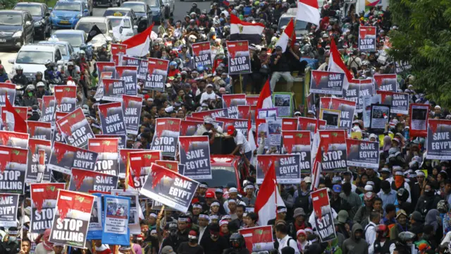 Aksi protes di Jakarta, foto oleh Achmad Ibrahim/AP