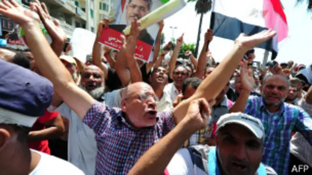 بیش از هزار نفر در جریان اعتراض‌ها به کودتا علیه محمد مرسی کشته شدند