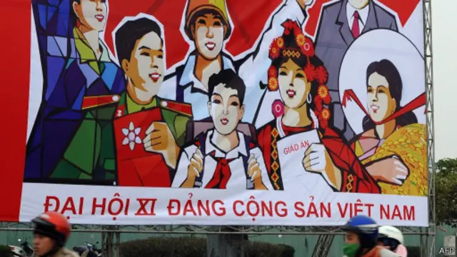 Đảng muốn người dân phải phục tùng