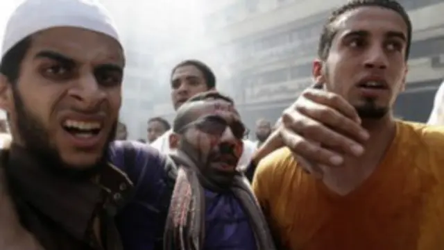 Aksi protes terbaru pada Jumat, menewaskan setidaknya 80 orang. 