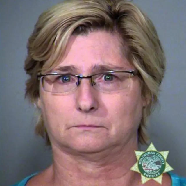 इरिना वॉकर पूर्व रोमानियाई राजकुमारी हैं.