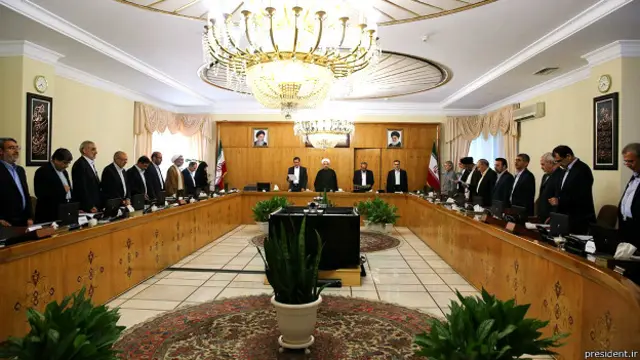 اعضای کابینه روحانی سوگند خوردند به منشور اخلاقی دولت او پایبند باشند