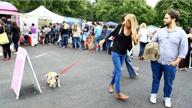 英国夏季美食节，品尝美味与欢乐