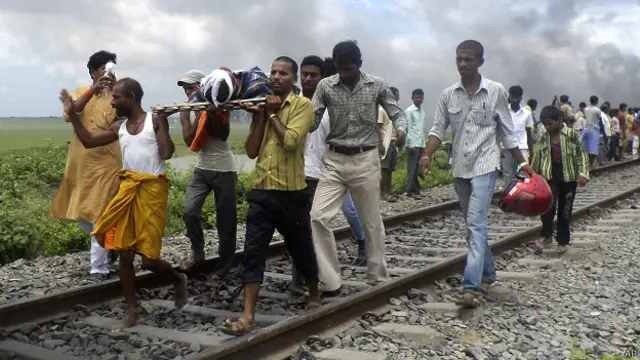 बिहार, खगड़िया, धमारा घाट स्टेशन, ट्रेन दुर्घटना