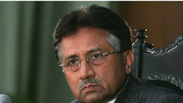 ’مجھے فیڈبیک ہے اور فوج کے اندر گراؤنڈ لیول تک سوچ کا پتہ ہے۔ صرف فوج نہیں عام آدمی بھی میرے دور کو یاد کرتا ہے جب غربت میں کمی ہوئی تھی اور موٹر سائیکل والا گاڑی خریدنے کے لائق ہوا تھا‘