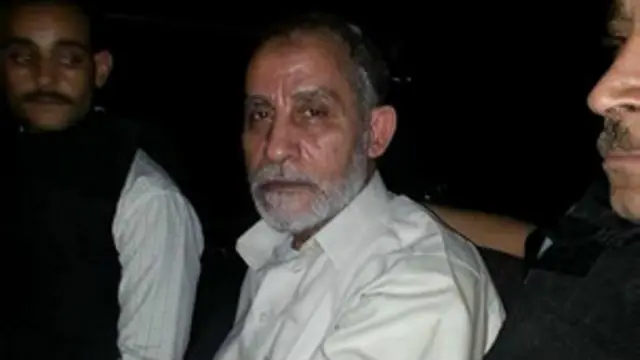 لحظة اعتقال المرشد العام لجماعة الإخوان المسلمين محمد بديع.