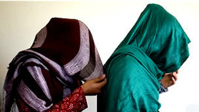 اسلام آباد کی ’ن‘ کے ساتھ سنہ 2006 میں مبینہ طور پر باپ نے ریپ کیا لیکن مقامی جج نے ’ایک باپ اپنی بیٹی کے ساتھ ایسا نہیں کر سکتا‘ کے مفروضے پر ملزم کو بری کر دیا