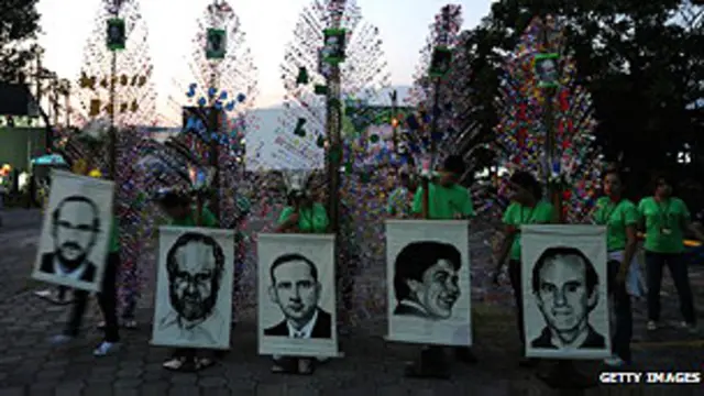 conmemoración de la muerte de jesuitas en El Salvador