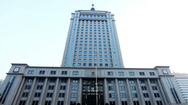 薄熙来在济南中院出庭受审（22/08/2013）