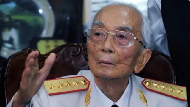 Tướng Võ Nguyên Giáp