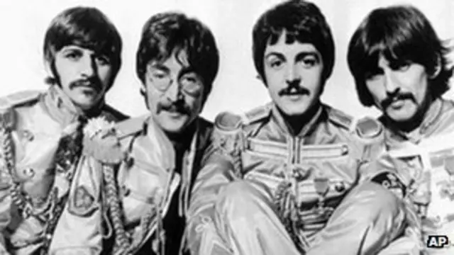 已解散超过40年的甲壳虫乐队，仍然是世界上最著名的乐队之一。（左二 乐队灵魂人物约翰•列侬）