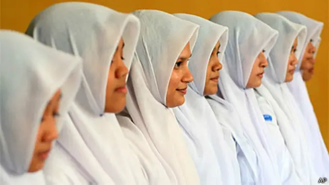 Estudantes muçulmanas indonésias (AP)