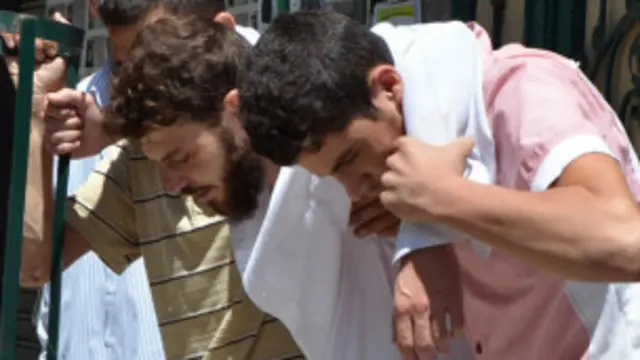 فرانسه، برتانیا او ترکیه پر نړیوالو غږ کوي چې د اسد د رژیم پیاوړی ځواب ووايي.