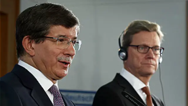 Davutoğlu ve Westerwelle