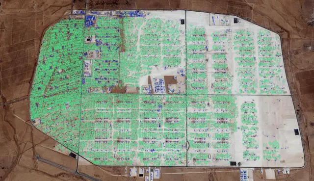 الصورة من: DigitalGlobe
البيانات من: UNOSAT
